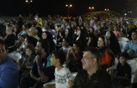 جشن بزرگ ولادت حضرت زینب و روز پرستار در ساحل بوشهر برگزار شد+تصویر