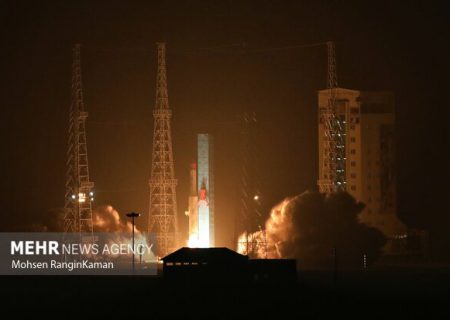 پرتاب موفق ۳ ماهواره ایرانی با ماهواره‌بر سیمرغ