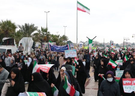 گزارش تصویری حضور پرشور بوشهری ها در راهپیمایی 22 بهمن(2)