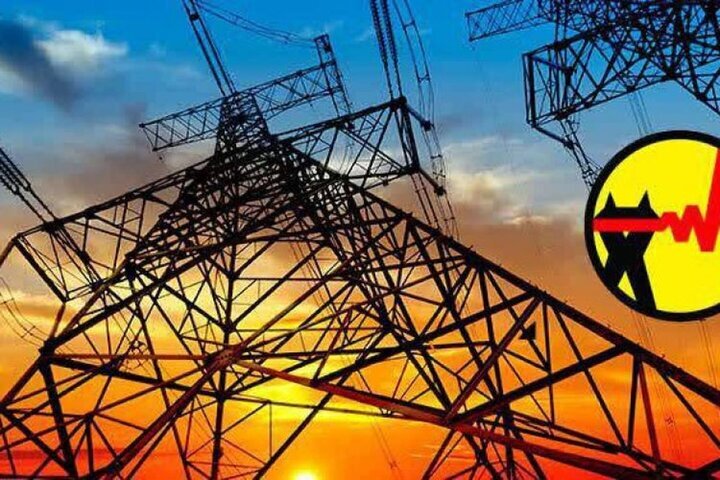 ۱۳۰ کیلومتر شبکه برق رسانی در شهرستان گناوه احداث و اصلاح شد